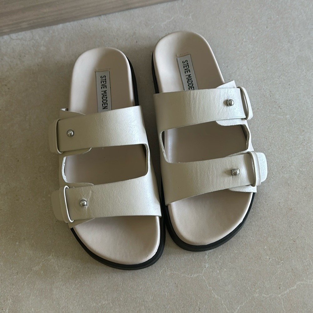 Steve Madden Slides